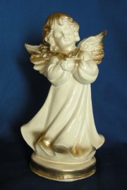 13199-ЛК Ангел молящийся мал Сувенир гипс